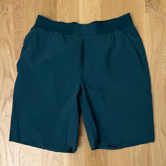 lululemon Men's Green Athletic Shorts